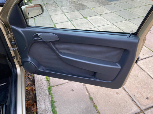 Volkswagen Gol 1.6 Trendline 2004