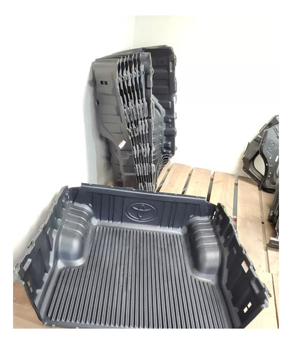 Overlap Protetor De Caçamba Hilux Dupla 2016 A 2025 Original