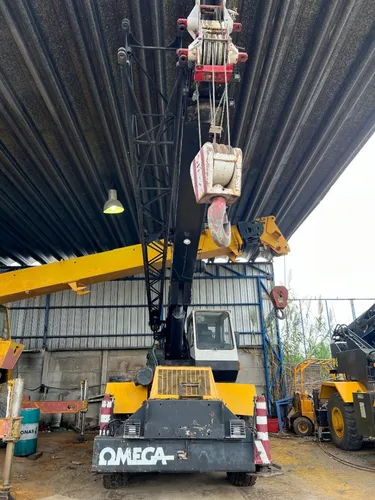 GrĂșa P&h Omega 18