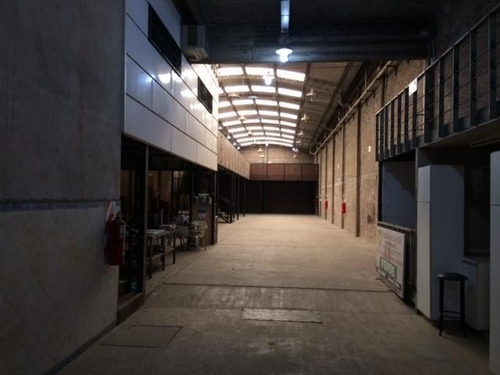 Imagen 2 de 3 de Impecable Galpón A Estrenar - Lanús Este