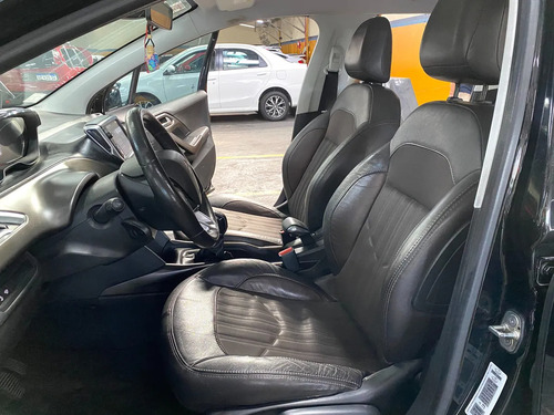 Peugeot 2008 1.6 Feline