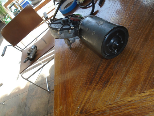 Imagen 2 de 4 de Vendo Motor De Wiper De Mercedes Benz C220, # 1 395 106 177