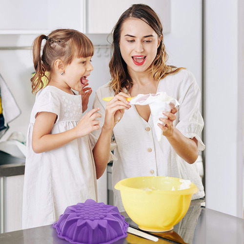 Bakerpan Juego De 2 Moldes Para Pasteles De Silicona Para Ho