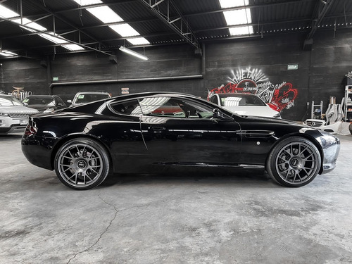 Aston Martin Db9 Coupe 2006