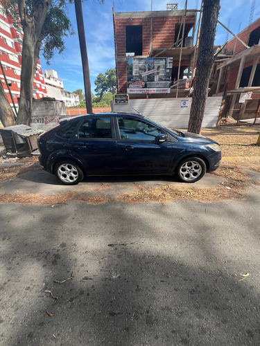 Ford Focus 2 2.0 Ghia Mt