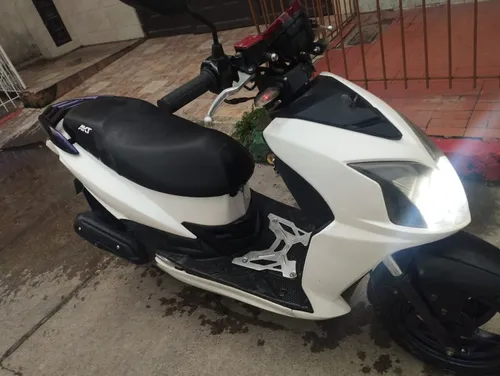 Akt Scooter Jet 5r