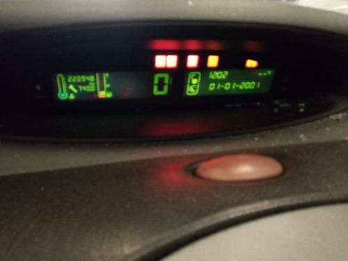 Imagem 8 de 9 de Sucata Para Vendas Peças Citroen Xsara Picasso 2.0 16v 2005