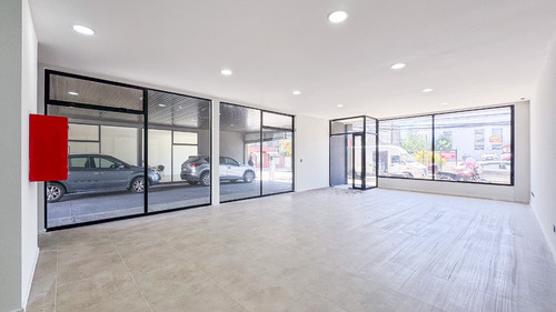 Arriendo De Amplio Local Comercial En Centro De Los Ángeles.