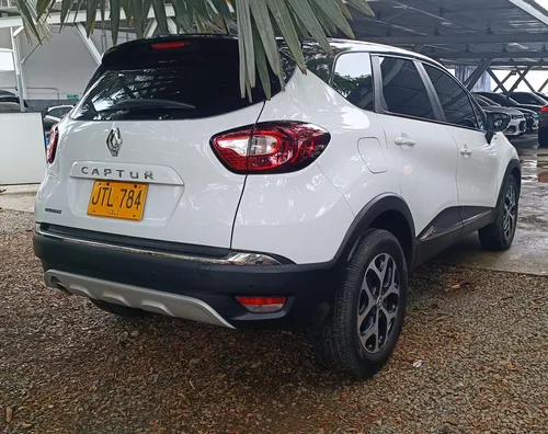 Renault Captur Intense Bose Tp2000cc