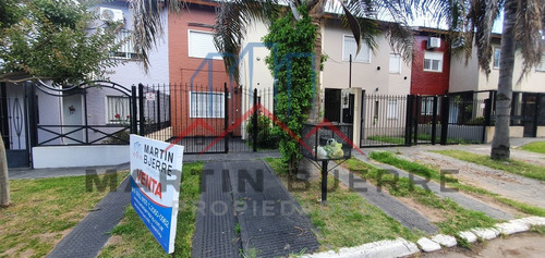 Venta Casa 5 Ambientes En Barrio Democracia  Ciudad Evita