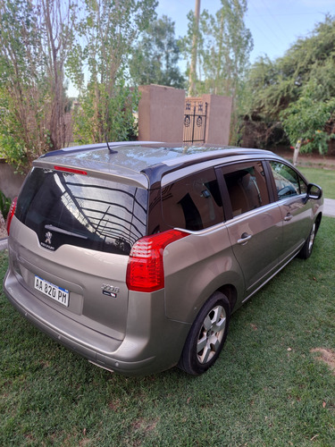 Peugeot 5008 1.6 Feline B/techo Tiptronic