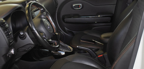 Imagen 7 de 10 de Kia Soul 2017 1.6 Sx Turbo At