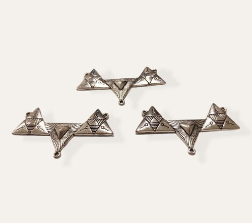 3 Dijes Triángulo Base Pechera Pirámide Metal Collar Bij 