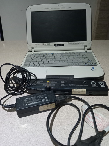 Netbook Novatech Nvtes10/s5 Conectar Igualdad Negro