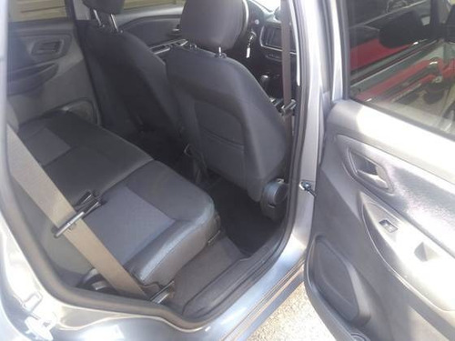 Imagem 13 de 15 de Chevrolet Spin 1.8 Lt 8v Flex 4p Automático