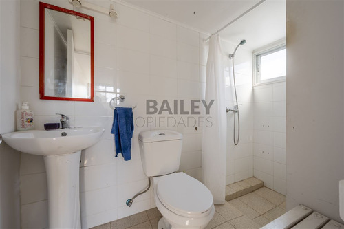 Casa En Venta De 5 Dormitorios (cercana A Jumbo Montemar)