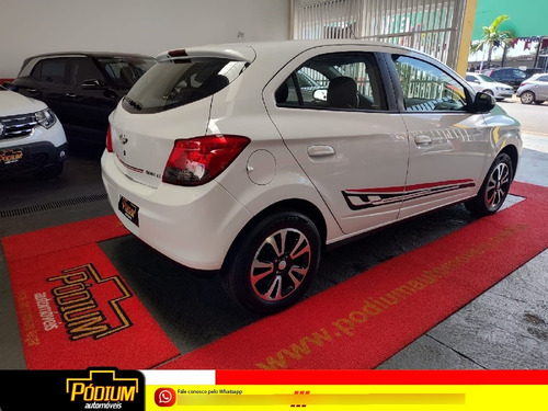 Chevrolet Onix HATCH LT 1.4 8V FLEXPOWER 5P MEC.