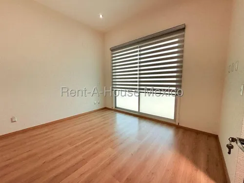 Casa En Renta En Zakia Querétaro. Sr