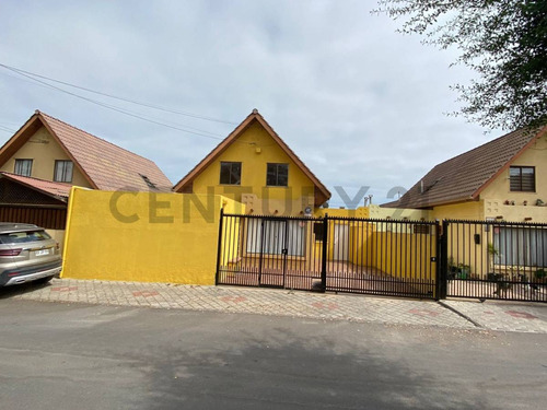 Vendo Casa En Pasaje Sector Avda. Juan Cisternas