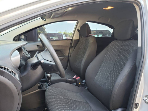 Imagem 7 de 15 de Hyundai Hb20 1.0 Comfort 12v Flex 4p Manual