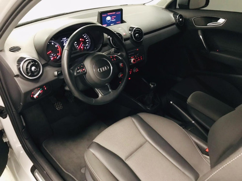 Imagen 6 de 15 de Audi A1 Caja Manual 2016