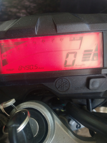 Yamaha Fz16
