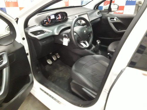Peugeot 208 1.6 5p Feline Pack Cuir