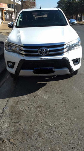 Imagen 6 de 10 de Toyota Hilux 2018 2.8 Cd Srx 177cv 4x4