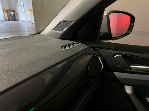 Volkswagen T-Cross TSI 1.0 AT