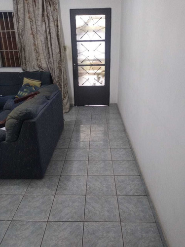 Imagem 5 de 8 de Casa 4 Comodos