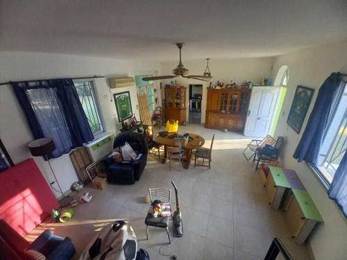 Imagen 2 de 14 de Venta De Casa Barrio Las Fuentes, Tristán Suarez