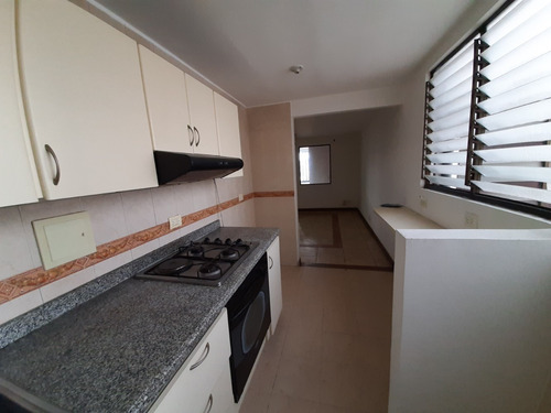 Imagen 5 de 9 de Alquiler Apartaestudio Los Rosales Manizales Cod. 4237122