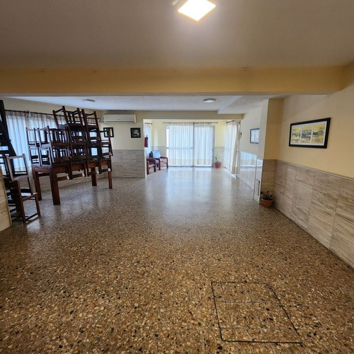 Venta Apartamento Parque Batlle 2 Dormitorios Piso 15.