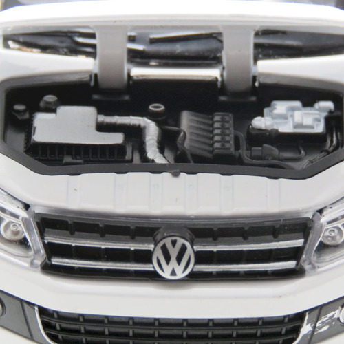 Volkswagen Amarok - Som E Luz - 1/32 - California Action