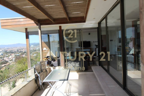 Imagen 10 de 30 de Se Vende Casa Con Gran Vista Al Mar En La Herradura