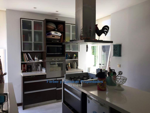 Casa En Venta La Tahona, 4 Dormitorios Y Servicio.