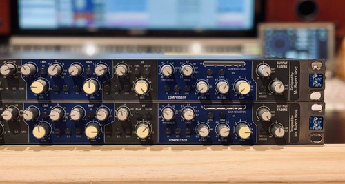 Imagem 3 de 5 de Par Amek Pure Path Channel In A Box Designed Mr. Rupert Neve