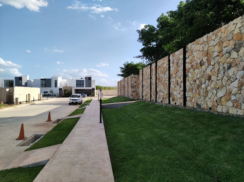 Imagen 19 de 20 de Terreno En Privada En Venta En Cholul - Zona Norte De Merida