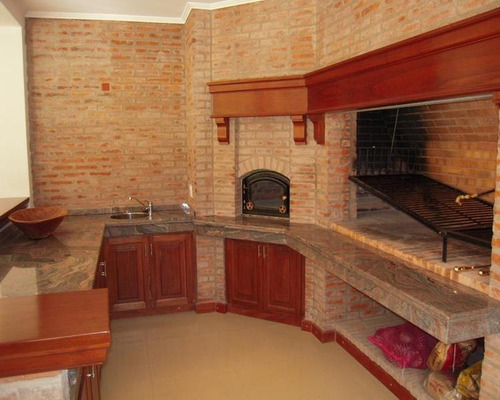 Imagen 9 de 11 de Casa En Alquiler Por Temporada De 7 Dormitorios O Mas En Playa Brava