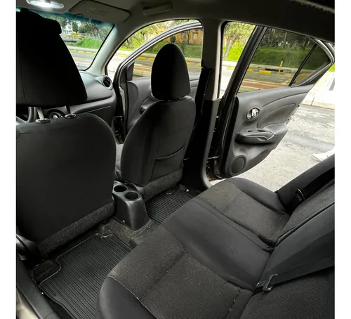 Nissan Versa 1.6 Advance