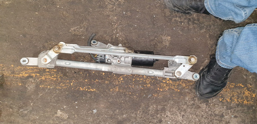Motor De Limpiabrisas Con Varillaje Terrain 2015 (Usado)