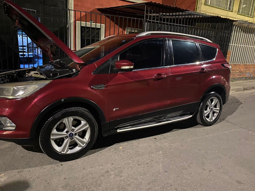 Ford Escape 2.0 Titanium 240 hp