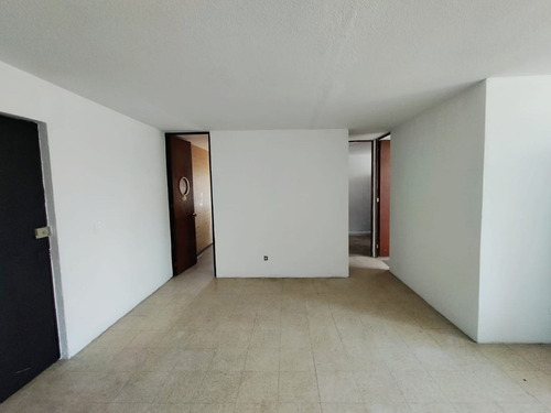Imagen 3 de 10 de Venta Departamento En Fraccionamiento Lomas Verdes, Naucalpa