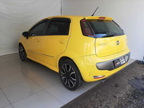 Imagem 6 de 10 de Fiat Punto Sporting Dual 2013