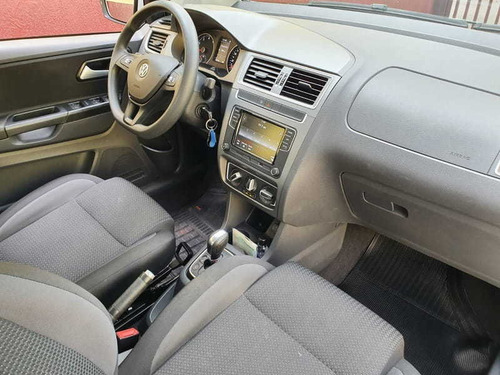 Volkswagen Fox Connect 1.6 Flex 8v 5p