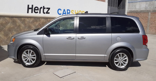 Imagen 3 de 15 de Dodge Grand Caravan 2018 3.6 Sxt At