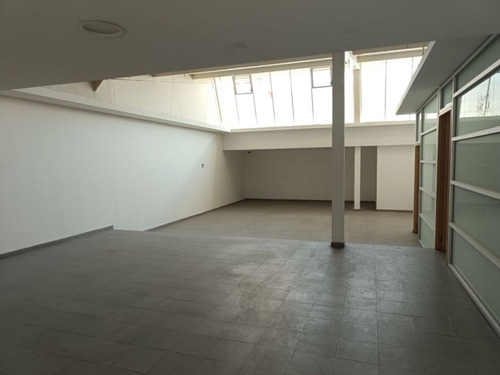 Oficinas Corporativas En Renta En Cantarranas, Cuernavaca Morelos.