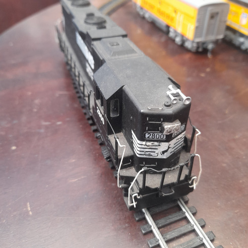 Locomotiva Ho Emd Gp38 Ns Atlas 8 Polegadas /22