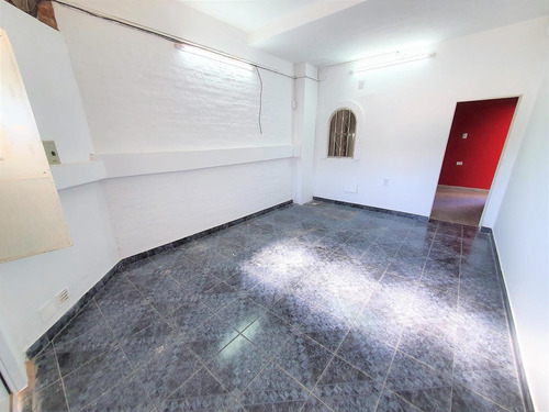 Imagen 2 de 15 de Departamento - Sargento Cabral