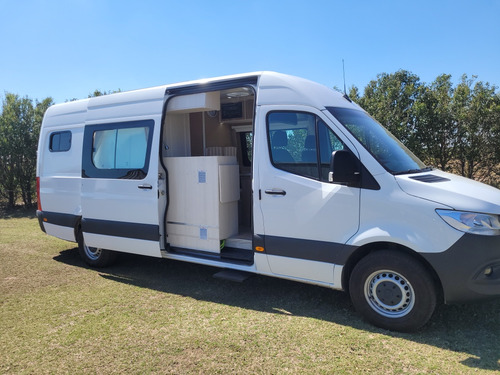 Motorhome Oncativo Equipamiento De Furgon A Motorhome